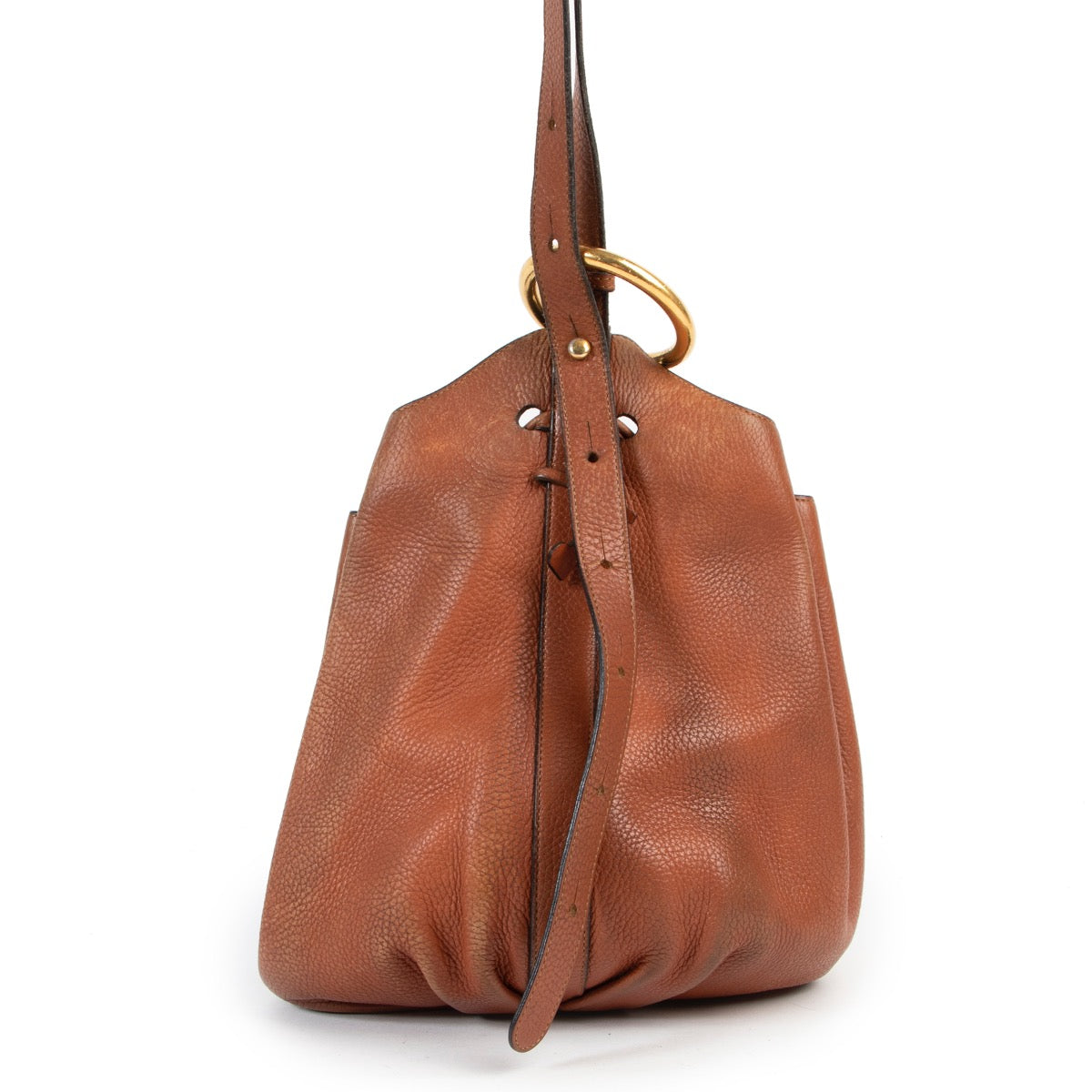 Safely purchase a used one Delvaux cognac Bucket Shoulder bag. Buy online in a reliable way a Delvaux cognac Bucket Shoulder bag. Buy in a safe site and easy way a Delvaux cognac Bucket Shoulder bag