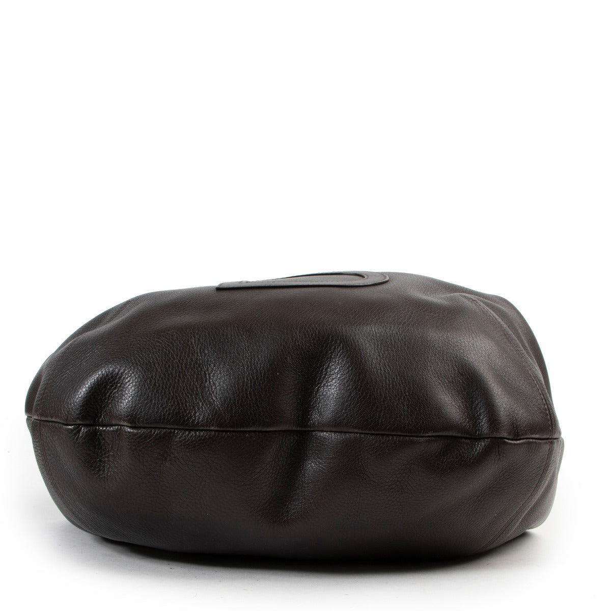 Buy authentic secondhand Delvaux bags at Labellov vintage fashion webshop for the lowest price, such as this Delvaux Brown Le Louise Shoulder Bag. Koop authentieke tweedehands Delvaux tassen bij Labellov vintage mode webshop aan de laagste prijs.