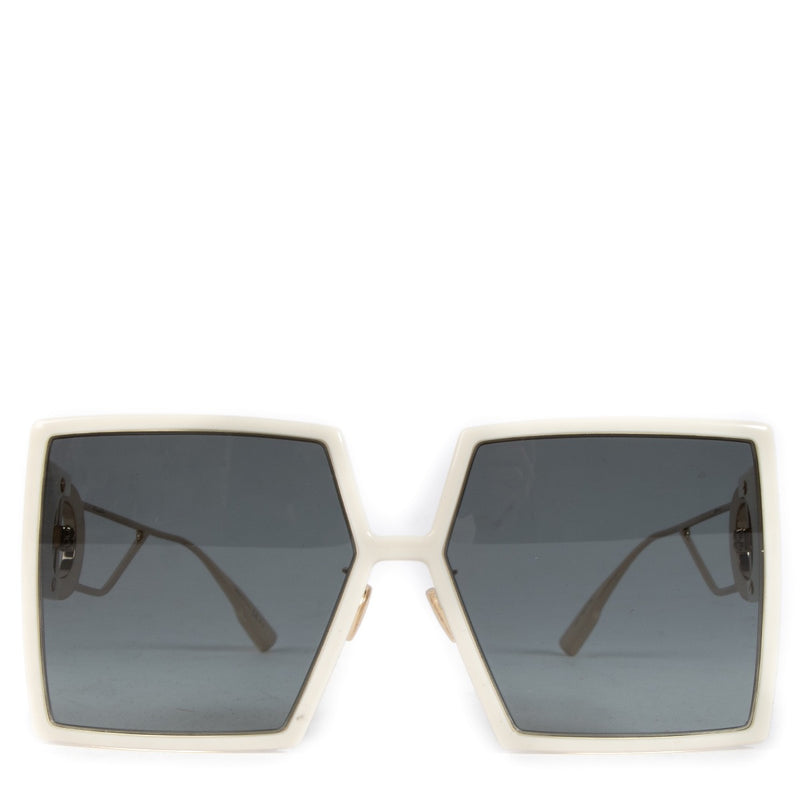 Shop now your favourite 100% authentic Christian Dior Beige Montaigne Glasses at Labellov.