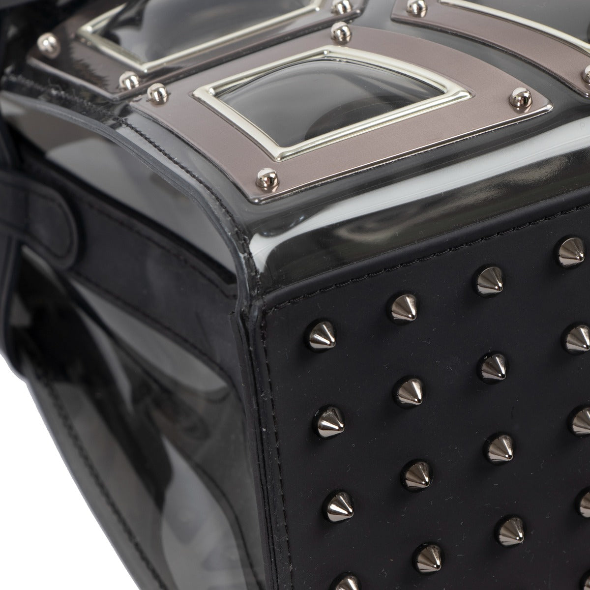 Shop now for your pre-loved, 100% authentic Delvaux bags, at Labellov.