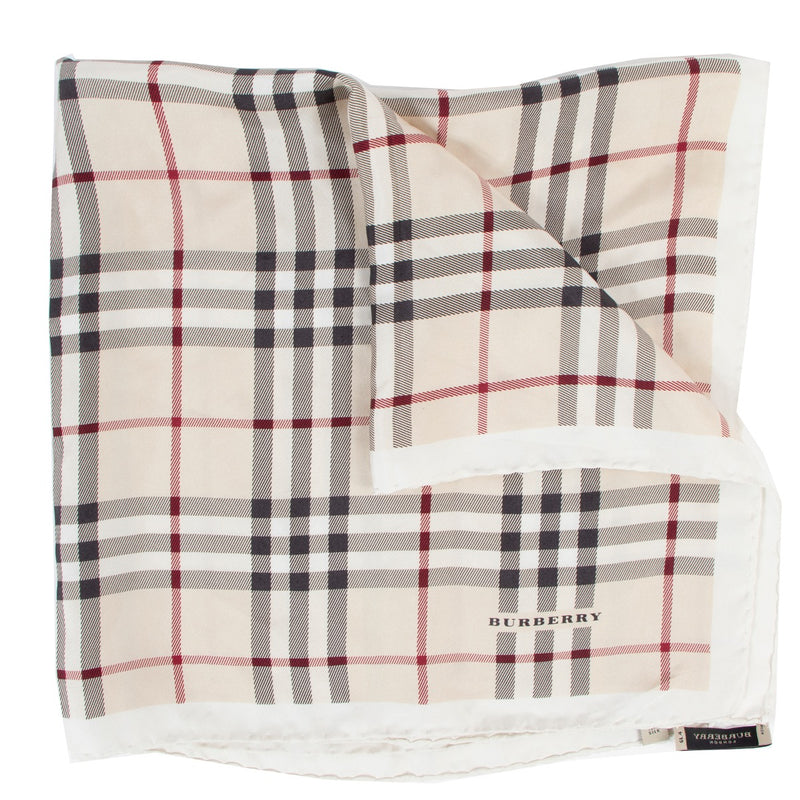 Shop safe online at Labellov in Antwerp this 100% authentic second hand Burberry Beige Check Square Silk Scarf