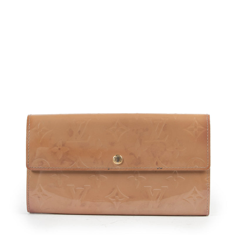 Louis Vuitton Beige Vernis Monogram Portemonnee