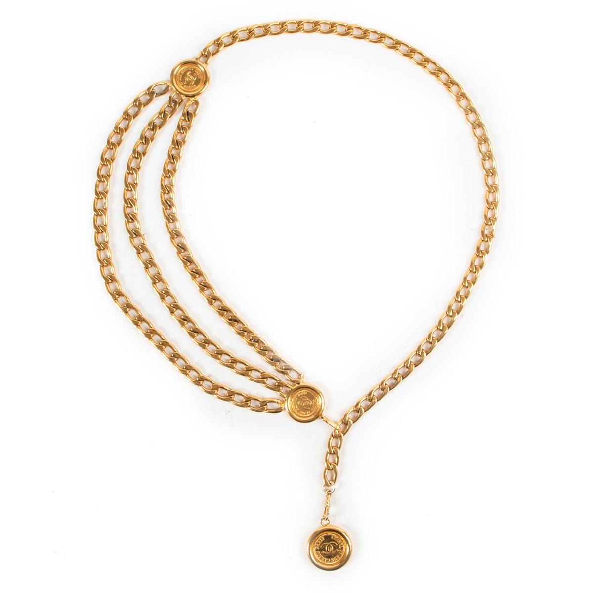 Buy and sell your authentic designer accessories such as this Chanel 1990's Gold Belt only online at Labellov secondhand luxury in Antwerp.