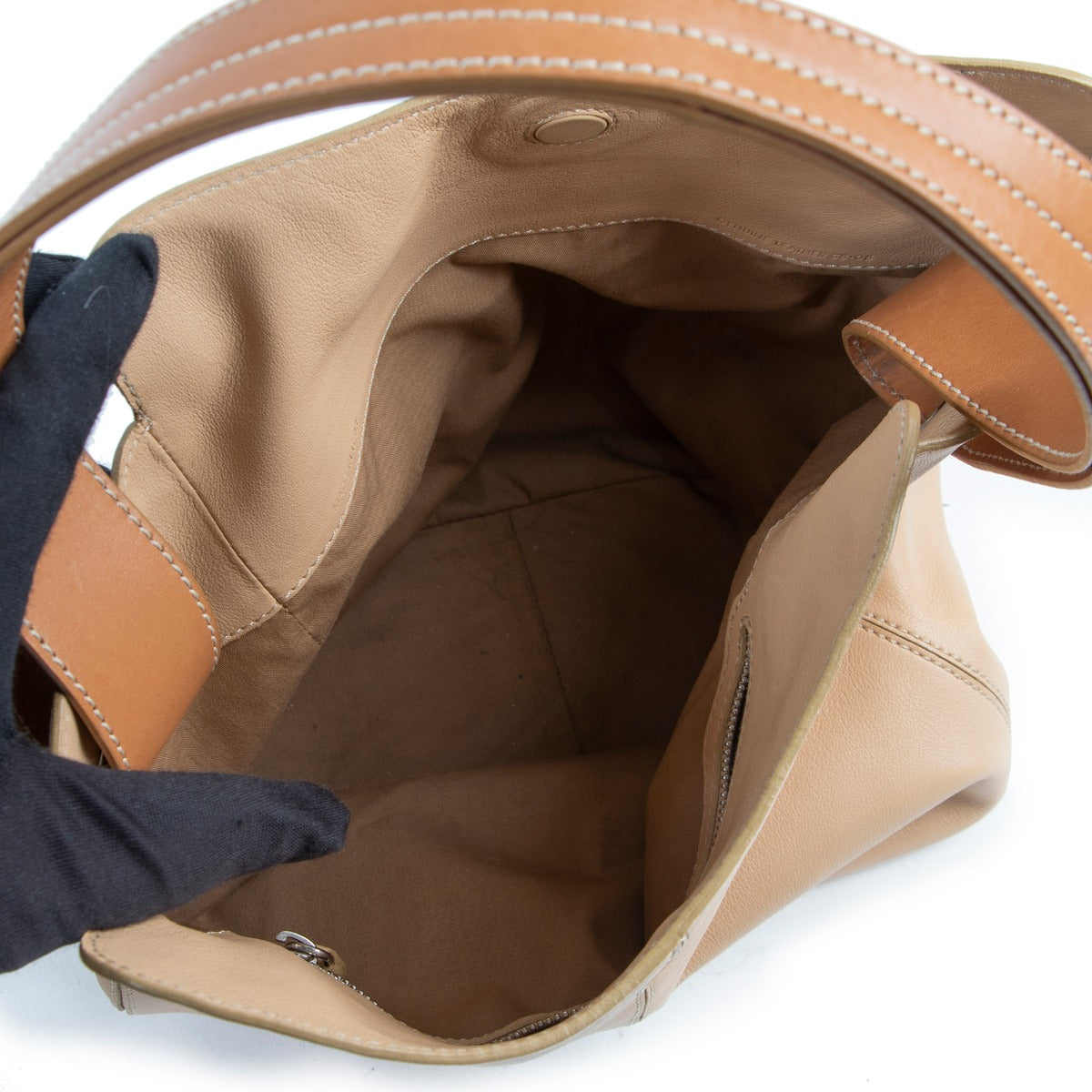 Tod's Beige Shoulder bag
