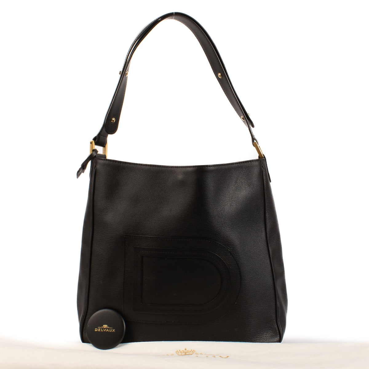 Delvaux Black Louise Hobo Shoulder Bag for the best price at Labellov secondhand luxury in Antwerp and Knokke. We buy and sell your preloved designer bags.