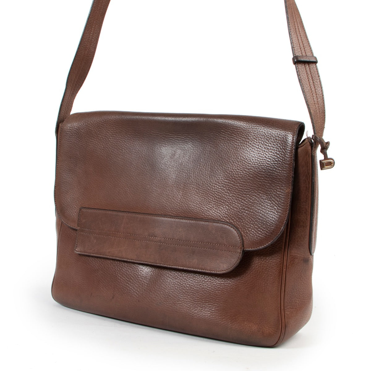 Original vintage Delvaux bag by Labellov Luxury vintage site