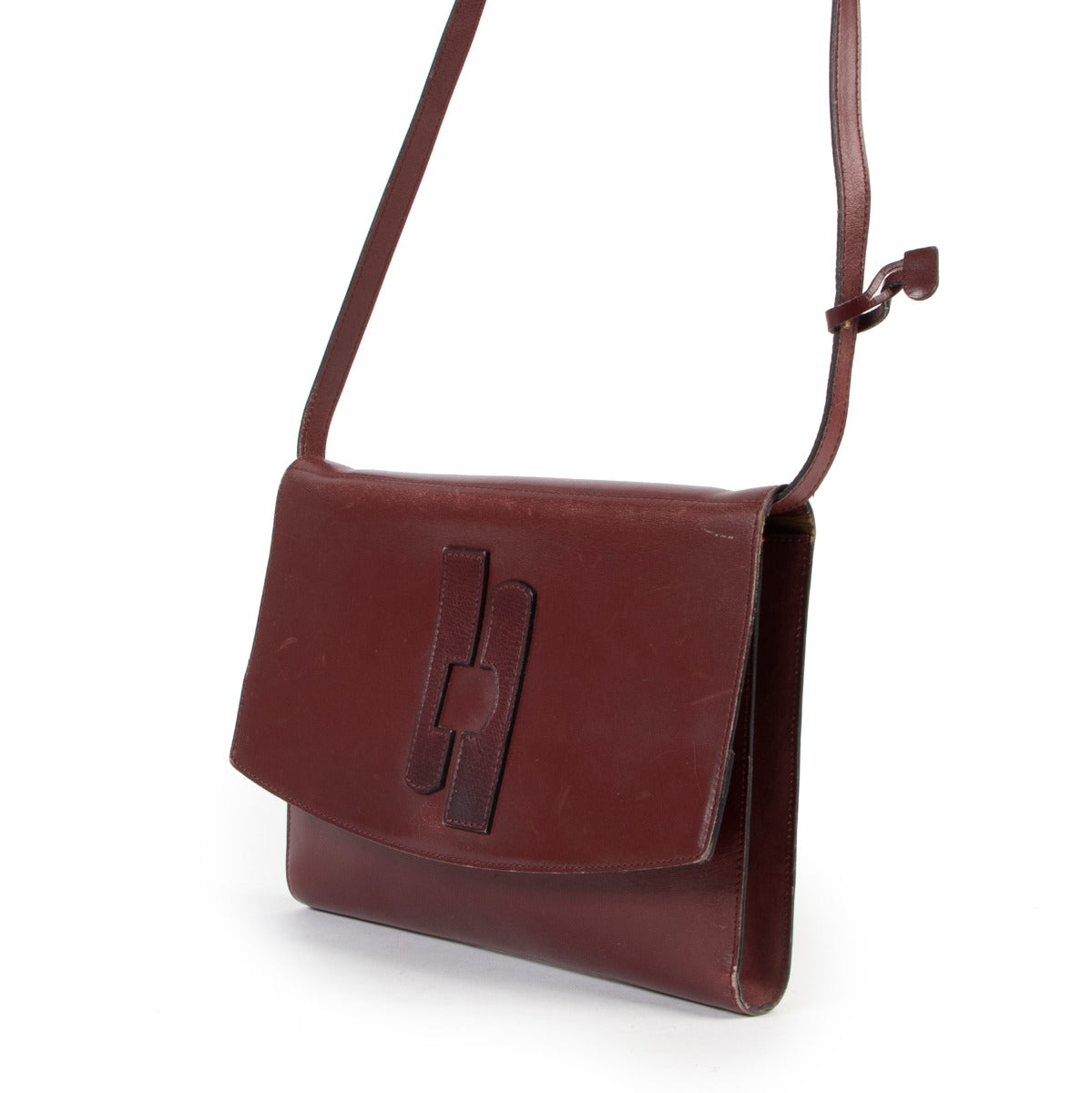 Bordeaux Delvaux bag by Labellov website