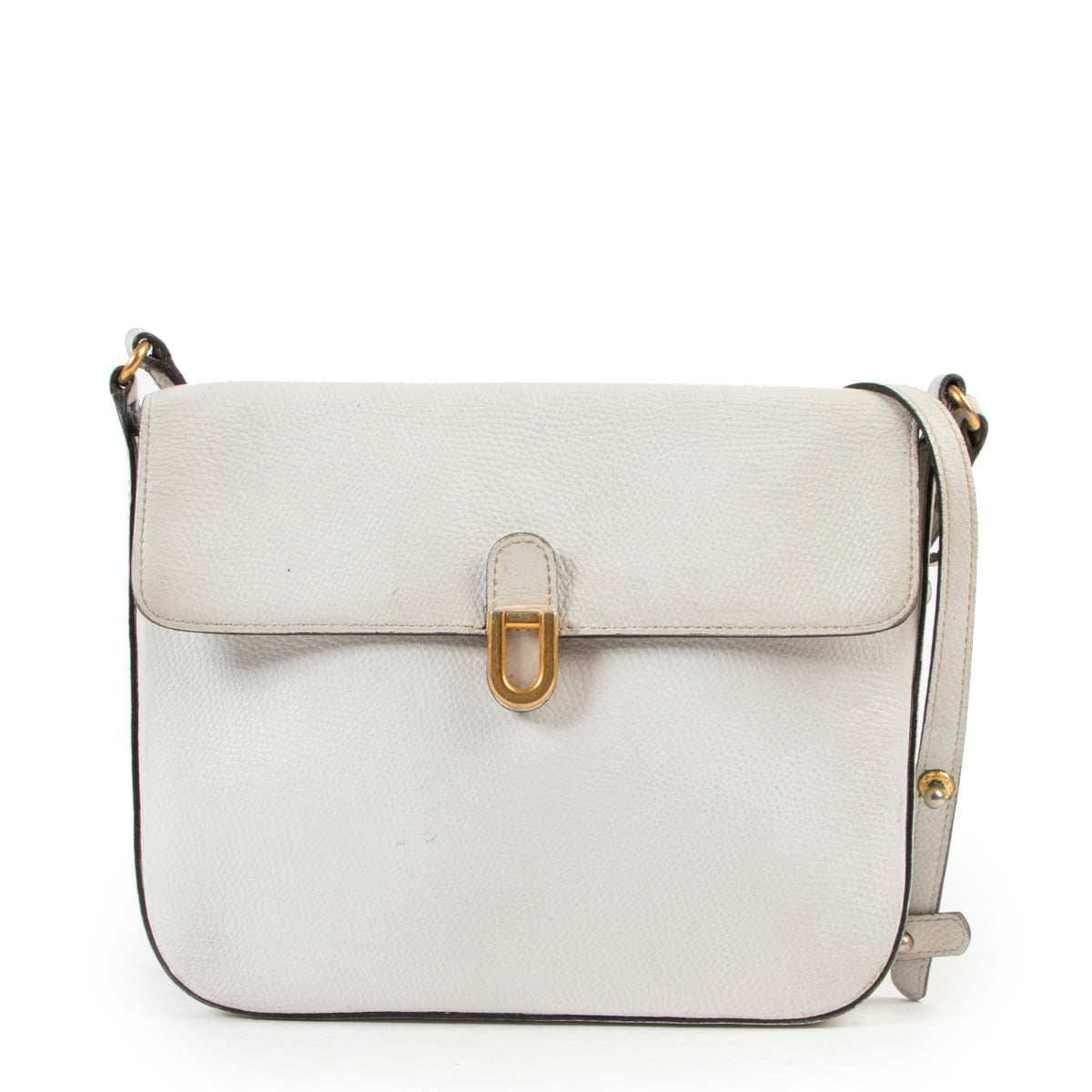 White leather cute Delvaux bag with shoulder strap in preloved condition
