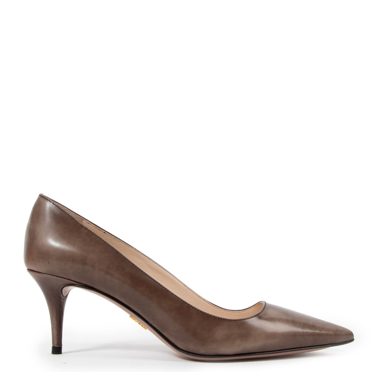 Buy second-hand authentic Prada Spazzalato Fume Grey Heels in very good condition at Labellov Antwerp.