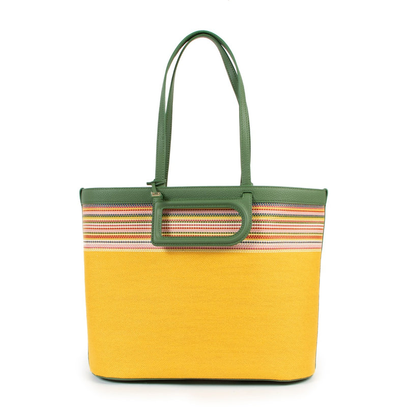 Buy Delvaux bags at Labellov online or in store for a reasonable price, buy this Delvaux D to D MM Toile Sangle Taurillon Empire at Labellov Antwerp