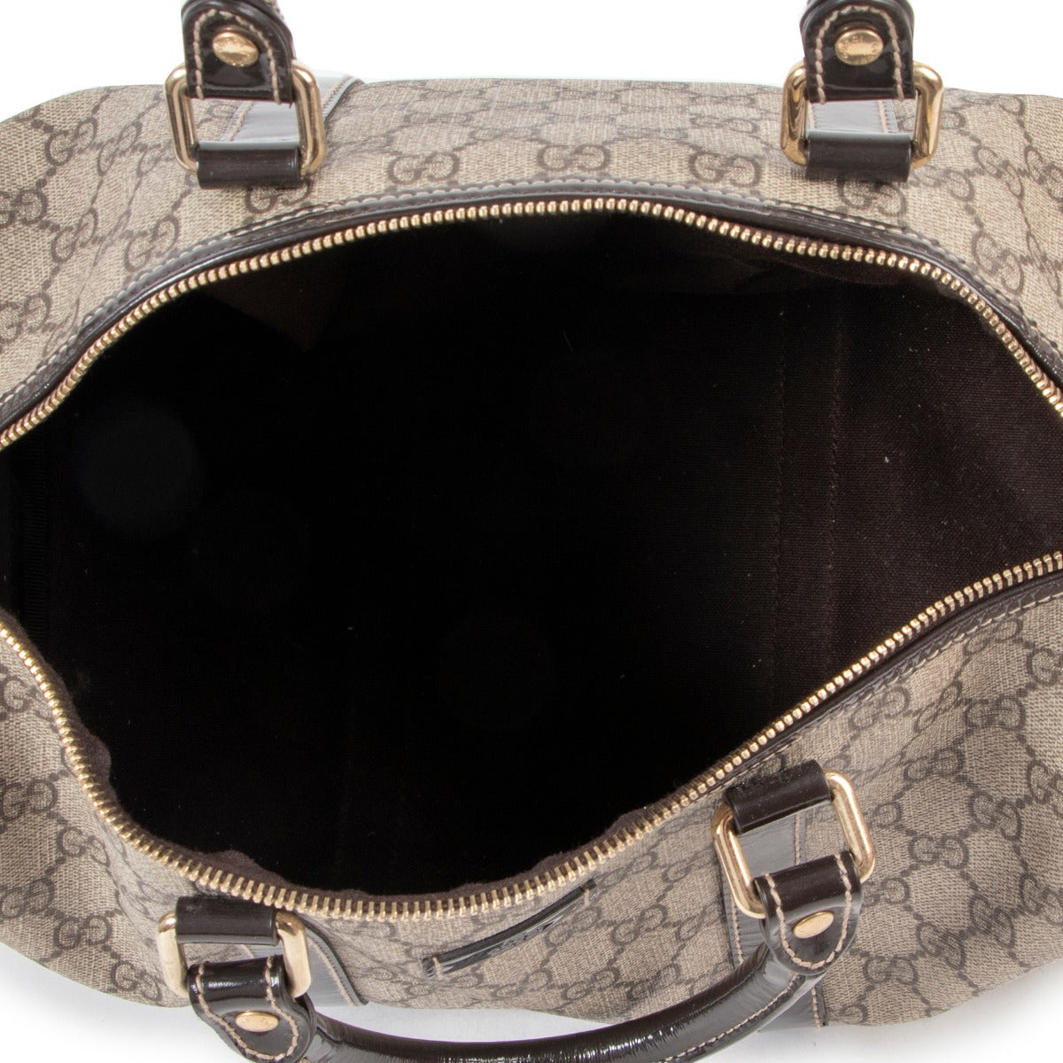 Preloved Gucci bag in very good condition on Labellov Luxury site