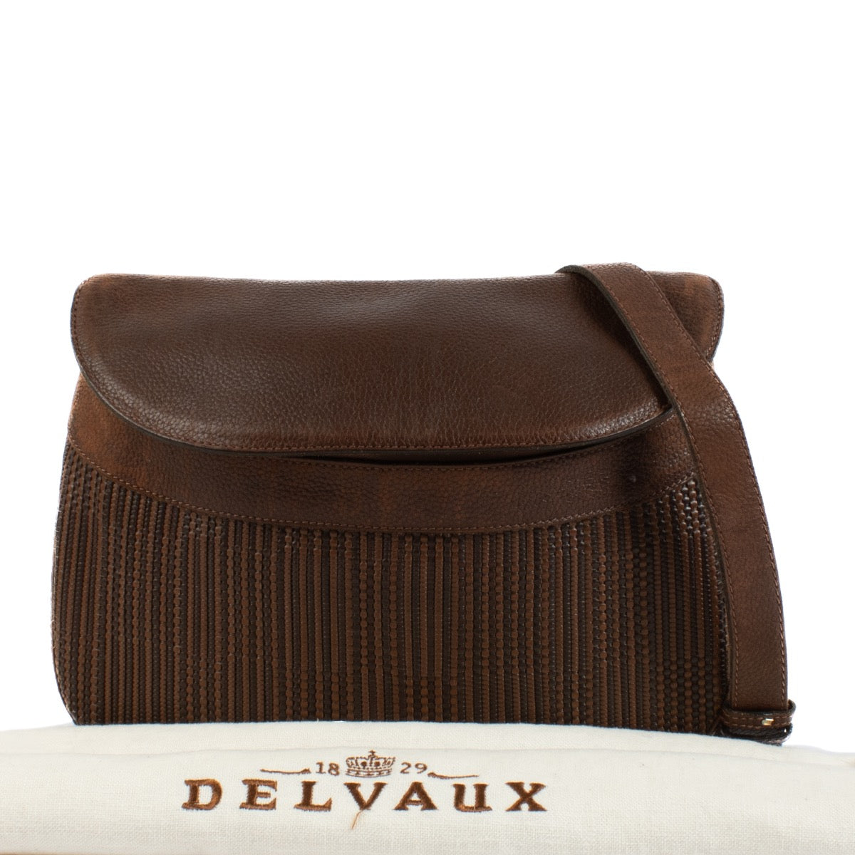 Shop safe online at Labellov in Antwerp, Brussels and knokke this 100% authentic second hand Delvaux Brown Toile De Cuir Shoulder Bag