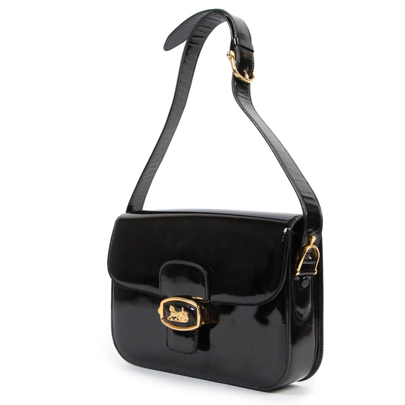 Shop safe online at Labellov in Antwerp this 100% authentic second hand Celine Black Patent Leather Box Bag