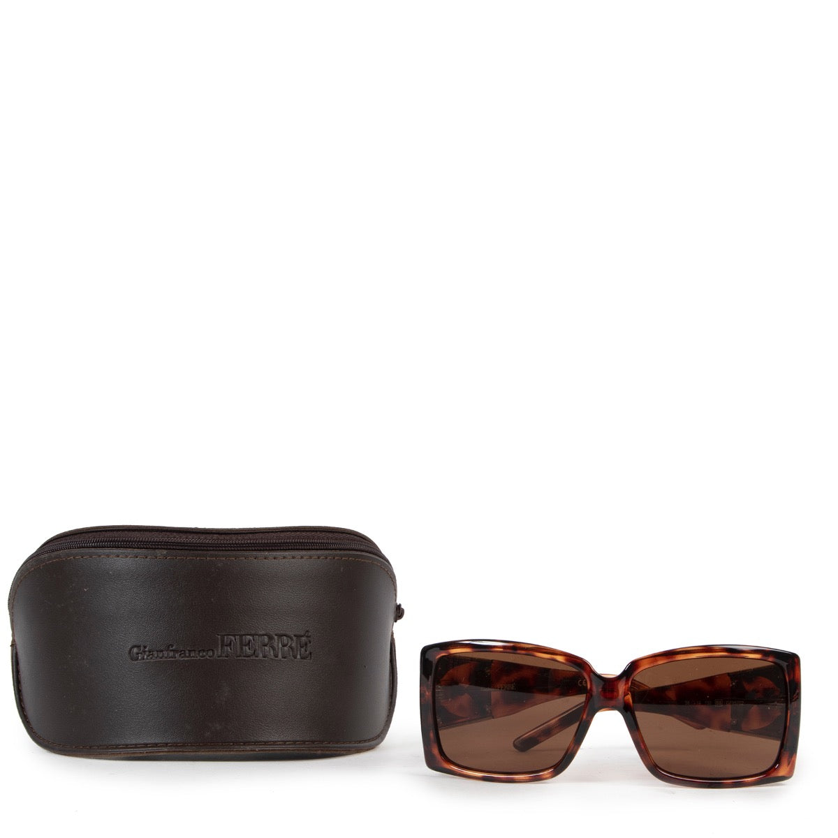 Shop safe online 100% authentic Gianfranco Ferre Tortoise Acetate Glasses sunglasses at the right price at Labellov in Antwerp.