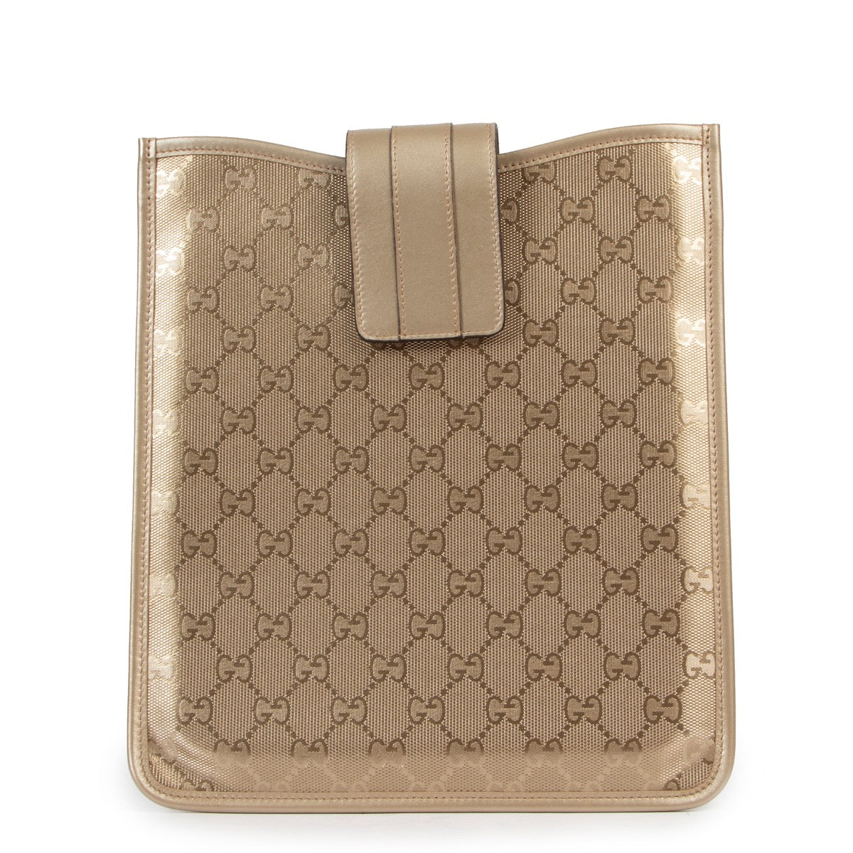 Shop safe online 100% authentic second hand Gucci Gold Monogram Canvas Ipad Case in very good condition at the right price at Labellov in Antwerp.