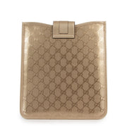 Shop safe online 100% authentic second hand Gucci Gold Monogram Canvas Ipad Case in very good condition at the right price at Labellov in Antwerp.