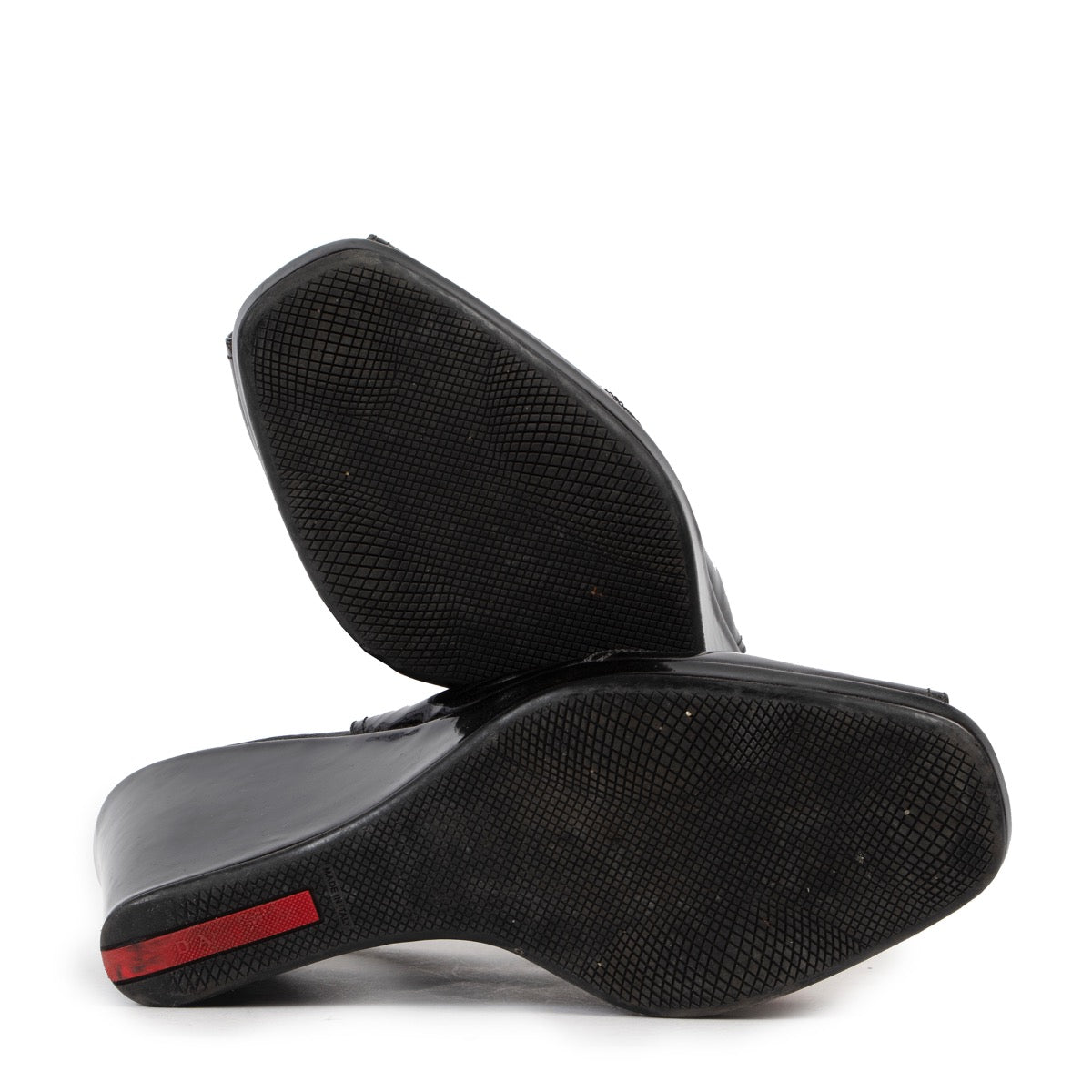 Shop safe online 100% authentic second hand Prada Black Wedge Heels - Size 38,5 in very good condition at Labellov in Antwerp.