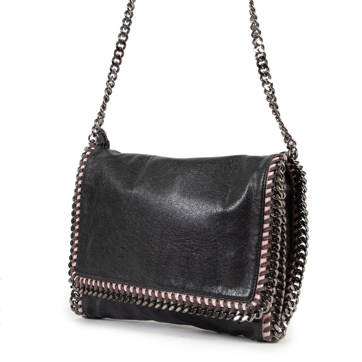 Shop safe online 100% authentic second hand Stella McCartney Black Falabella Shoulder Bag in very good condition at the right price at Labellov in Antwerp.