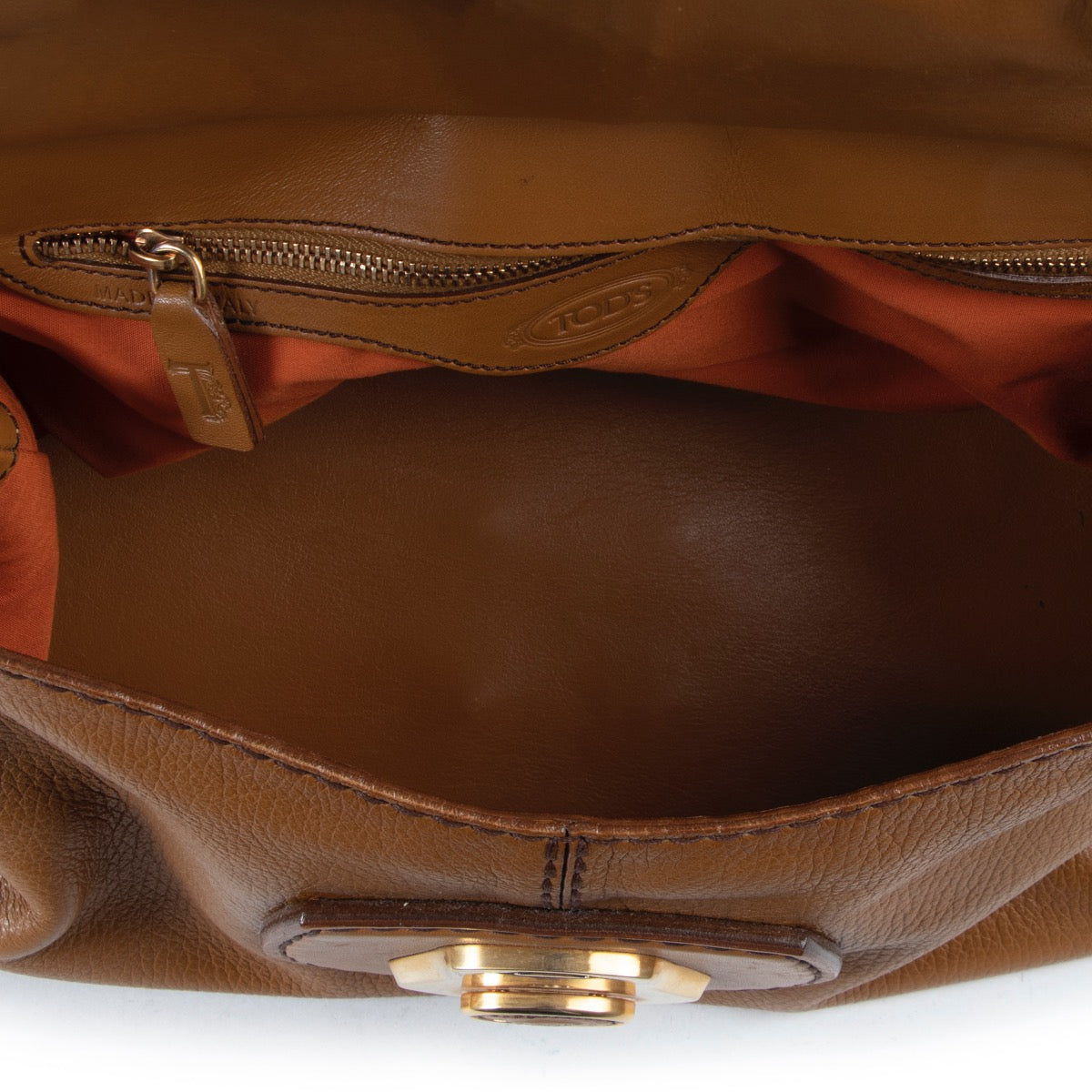 Original Preloved Tods Camel Leather Top Handle in good condition on Labellov Vintage safe site with luxury designer bags
