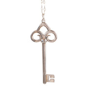 Shop safe online 100% authentic second hand Tiffany & Co Silver Necklace in very good preloved condition at the right price at Labellov in Antwerp.
