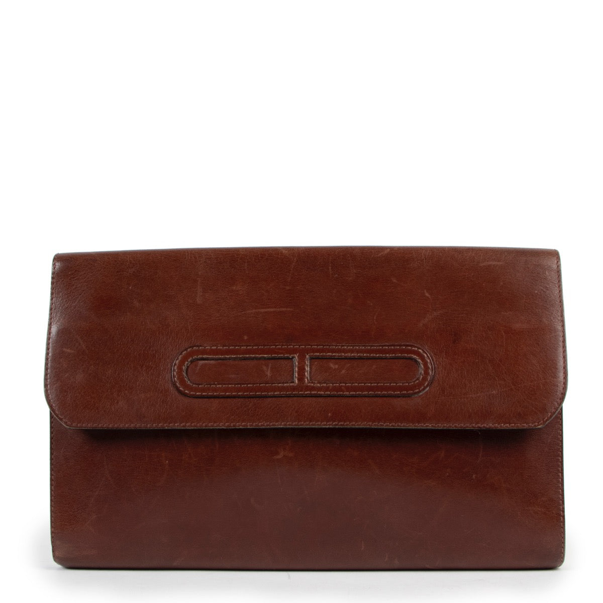 Buy online an authentic second hand Delvaux Vintage Brown Leather Clutch in preloved condition at Labellov in Antwerp.