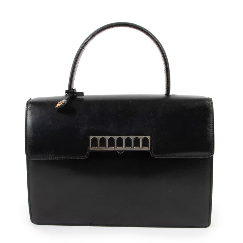 Buy this Delvaux Vintage Black Top handle if you are a vintage lover for a reasonable price at Labellov Antwerp online or in store.