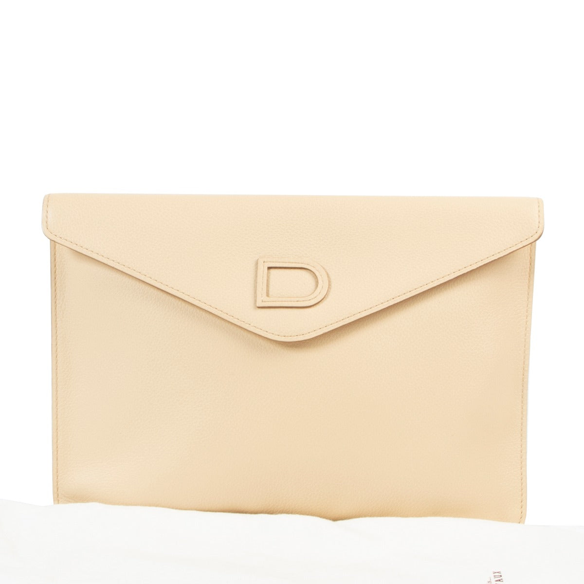 Shop safe online authentic second hand Must Delvaux Beige Clutch in good preloved condition at the right price at Labellov.com.
