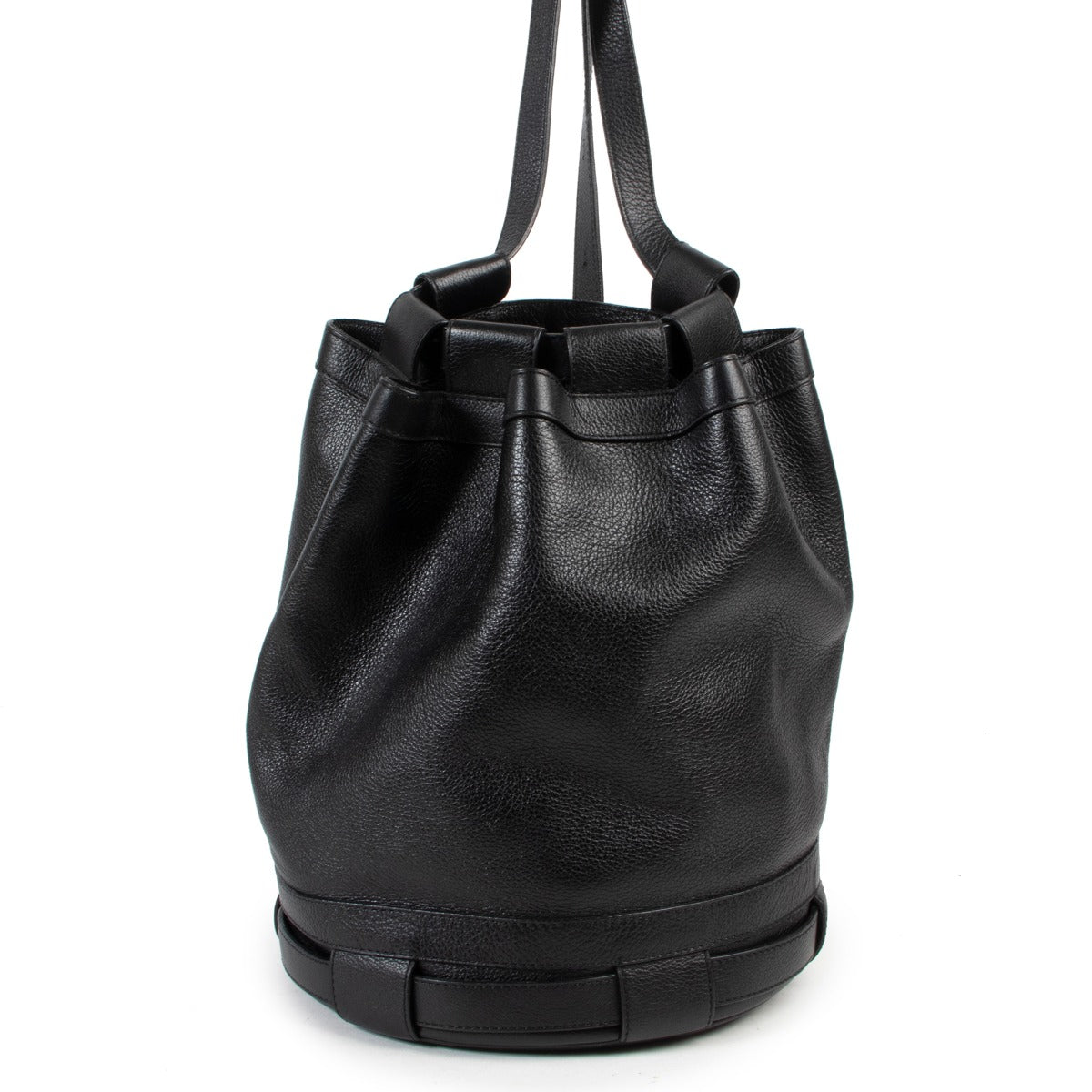 Shop safe online authentic second hand Must Delvaux Black Leather Shoulder Bag in good preloved condition at the right price at Labellov.com.