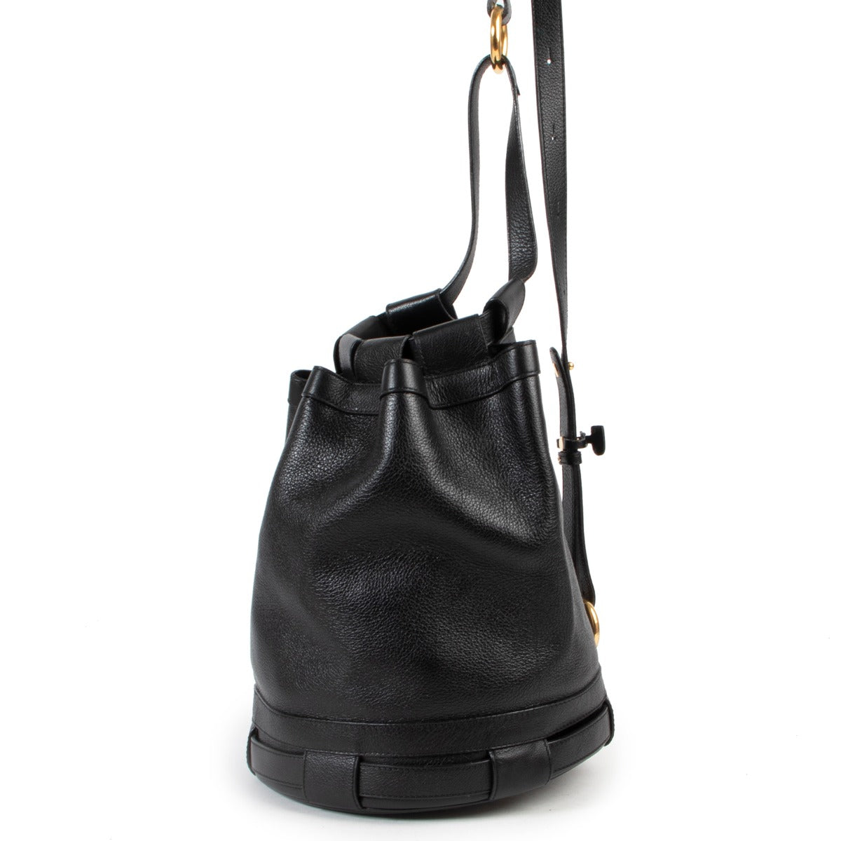 Shop safe online authentic second hand Must Delvaux Black Leather Shoulder Bag in good preloved condition at the right price at Labellov.com.