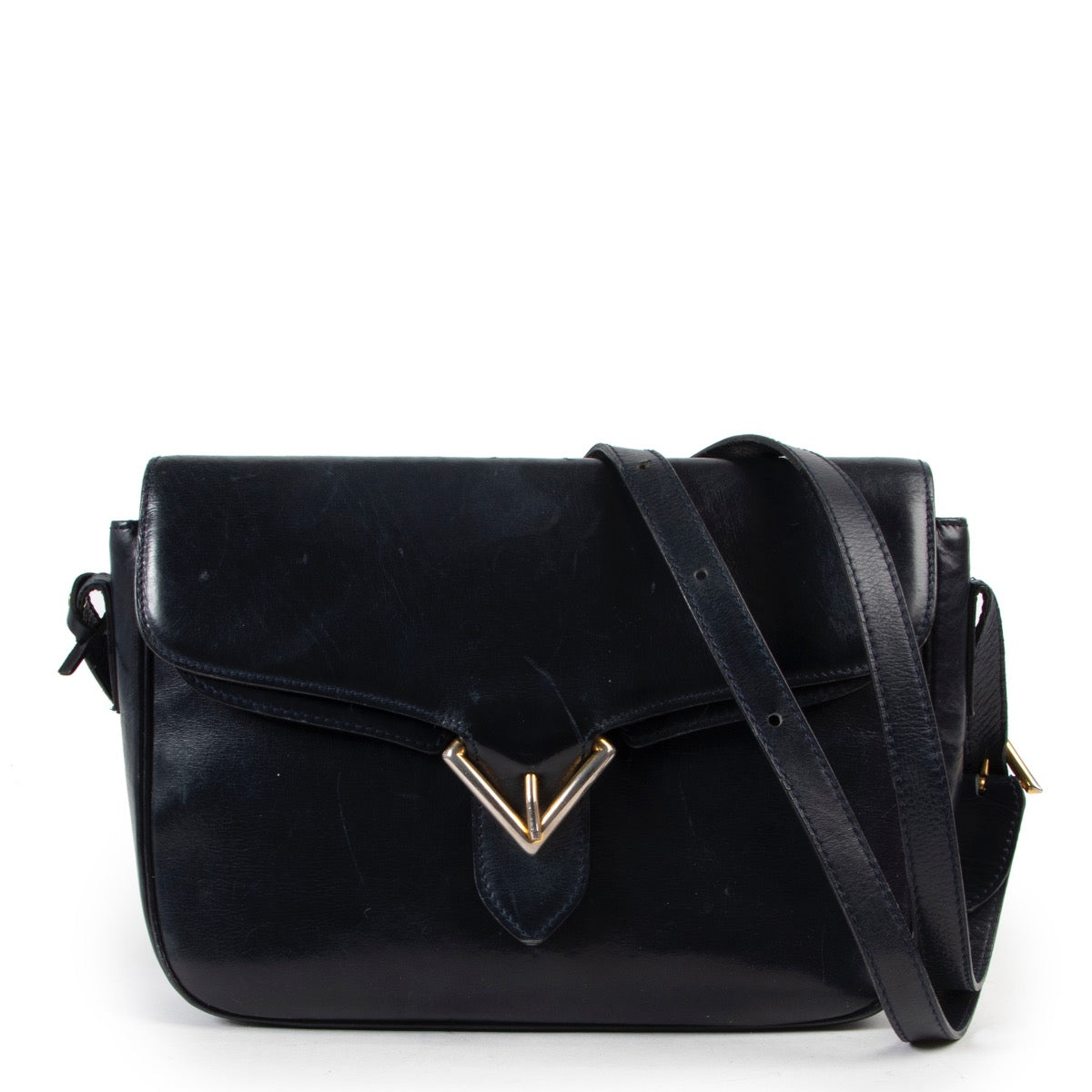 Shop safe online 100% authentic second hand Delvaux Dark Blue Shoulder Bag in preloved condition at the right price at Labellov in Antwerp