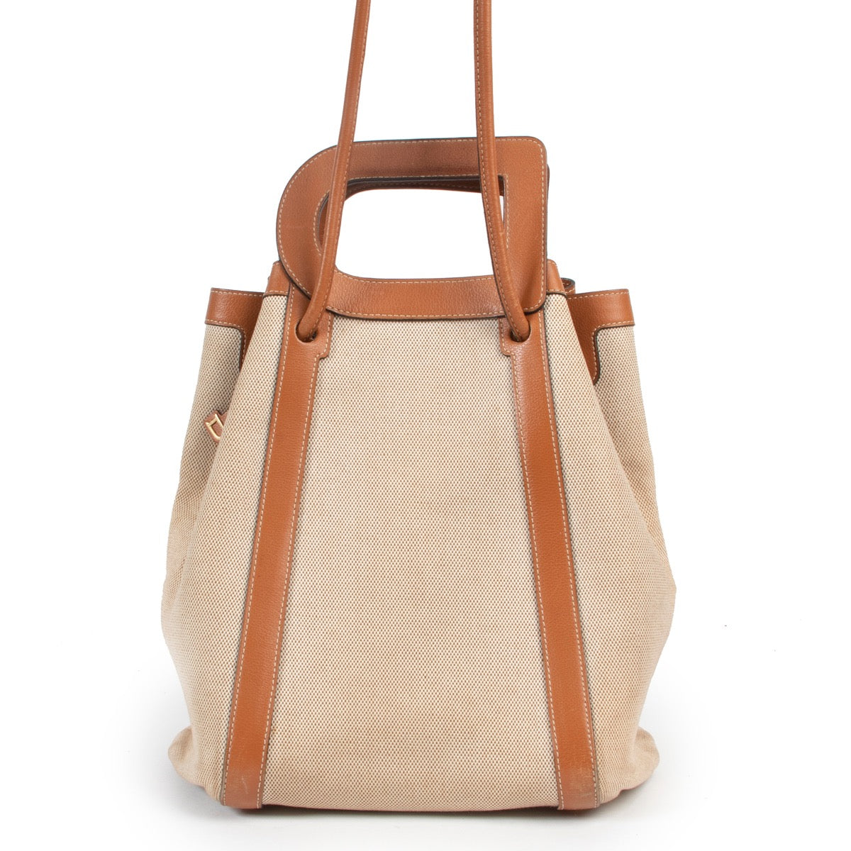 Shop safe online 100% authentic second hand Delvaux Camel Canvas Caraibes Shoulder Bag in very good condition at the right price at Labellov in Antwerp.