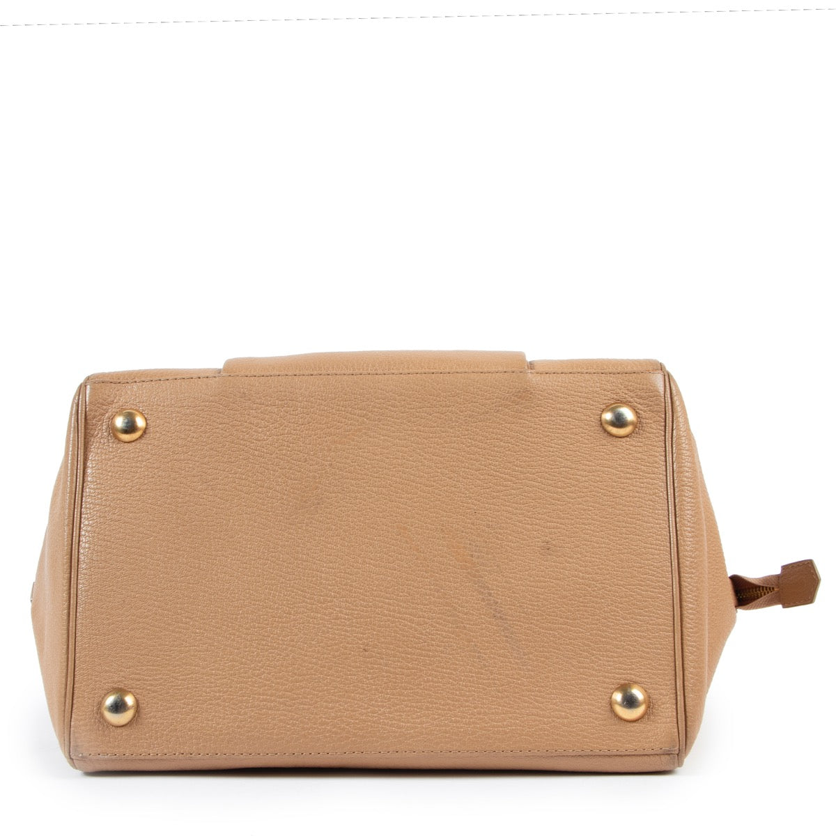 Shop safe online 100% authentic second hand Delvaux Beige Coquin Top Handle Bag in very good condition at the right price at Labellov in Antwerp.