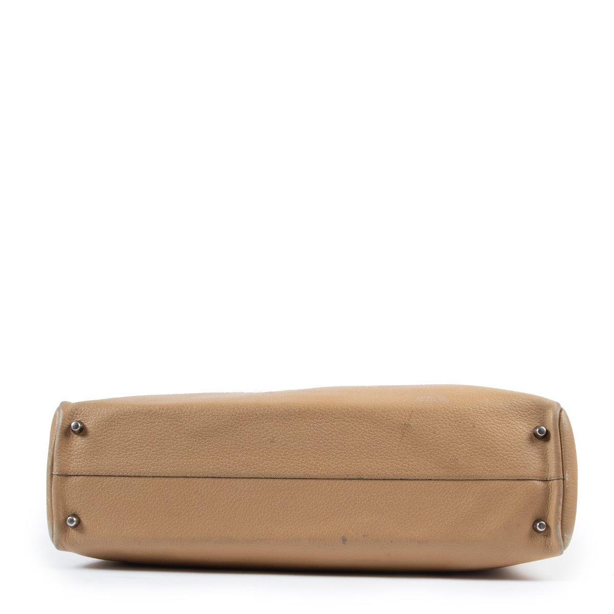 Shop safe online 100% authentic second hand Deux De Delvaux Beige Top Handle Bag in preloved condition at the right price at Labellov in Antwerp.