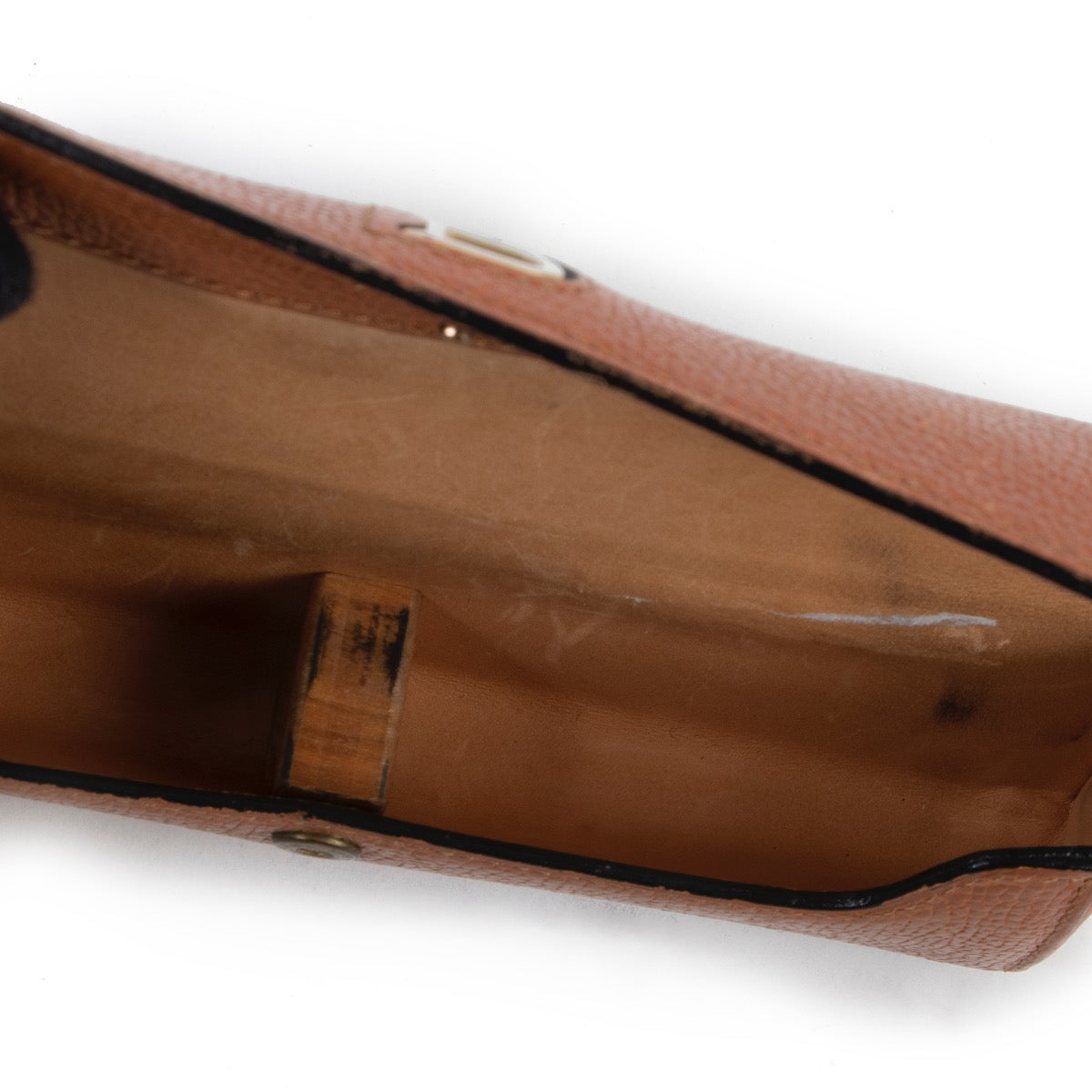 Delvaux Cognac Sunglass Case available at Labellov for a reasonable price online or in store in Antwerp.