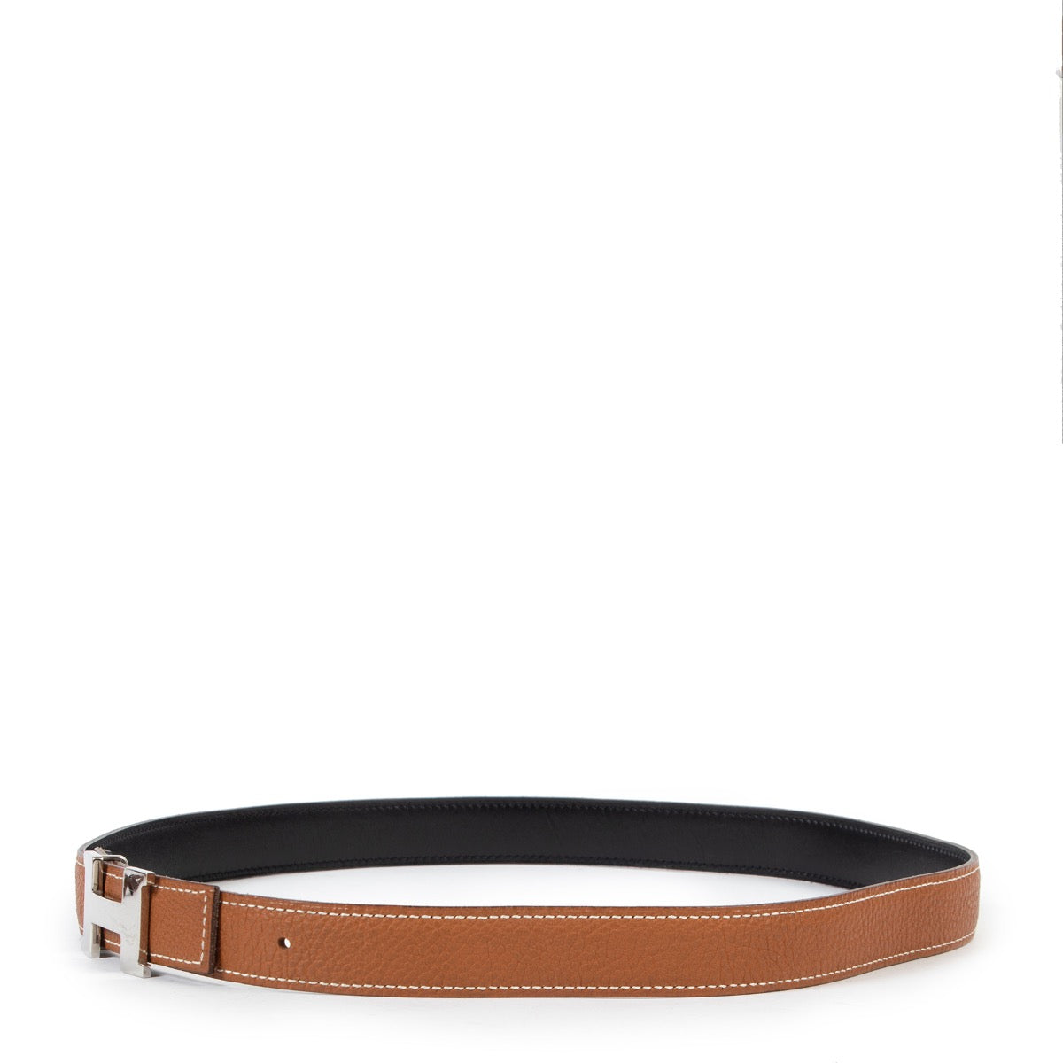 Hermès mini Constance Martelee belt buckle & Reversible leather strap 24 mm is available to be bought at Labellov a luxury secondhand store where you can buy and sell your designer items.