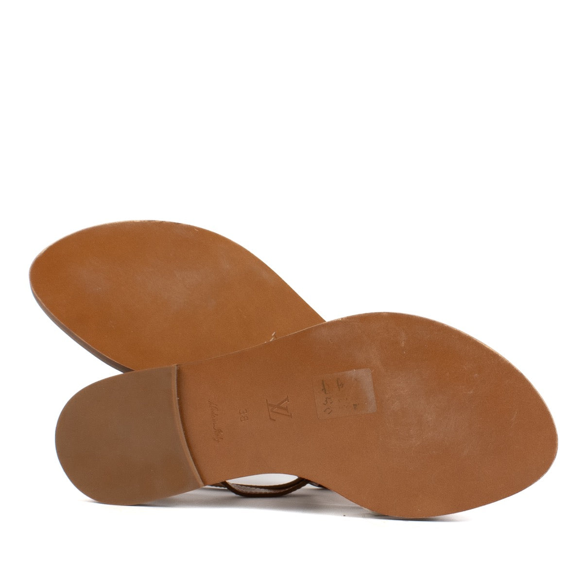 Shop safe online at Labellov in Antwerp, Brussels and Knokke this 100% authentic second hand Louis Vuitton Monogram Sandals - Size 38