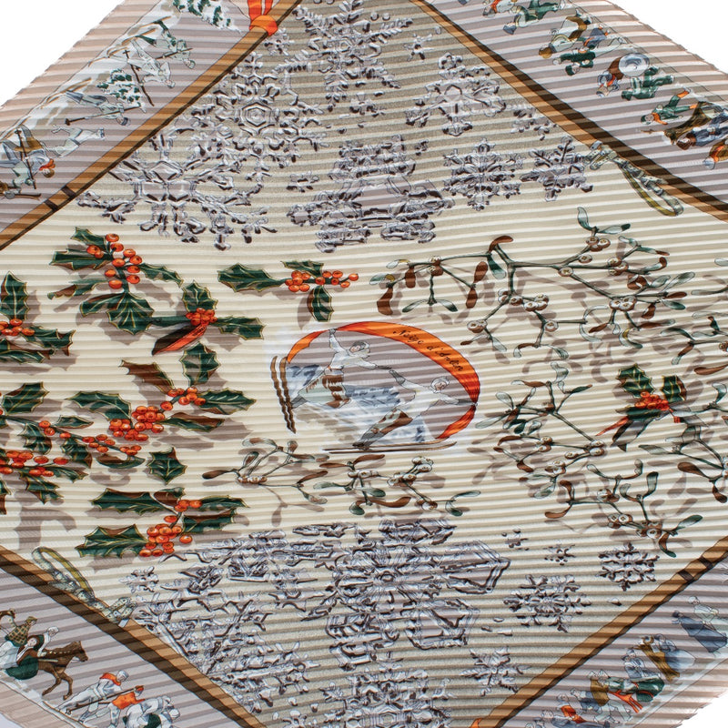 shop 100% authentic second hand Hermès Neige D'Antan Plissé Scarf on Labellov.com