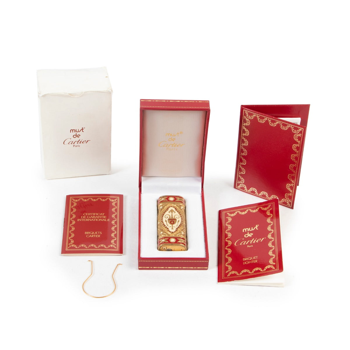 King Of Cartier Gold Saphire Other Lighter very exclusive and vintage looking model on 2nd hand site