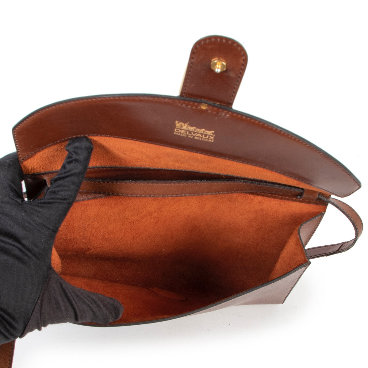 Shop Safe online 100% authentic second hand Delvaux Brown Shoulder bag in very good condition at the right price at Labellov in Antwerp.