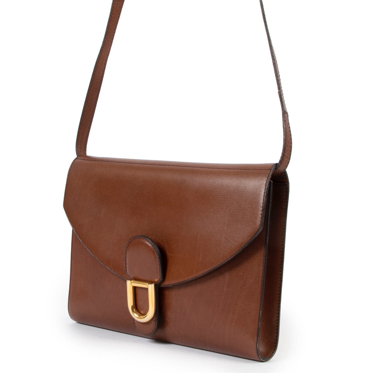 Shop Safe online 100% authentic second hand Delvaux Brown Shoulder bag in very good condition at the right price at Labellov in Antwerp.
