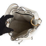 Shop safe online 100% authentic second hand Delvaux White Bucket Shoulder Bag in very good condition at the right price at labellov in Antwerp.