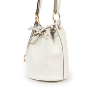 Shop safe online 100% authentic second hand Delvaux White Bucket Shoulder Bag in very good condition at the right price at labellov in Antwerp.