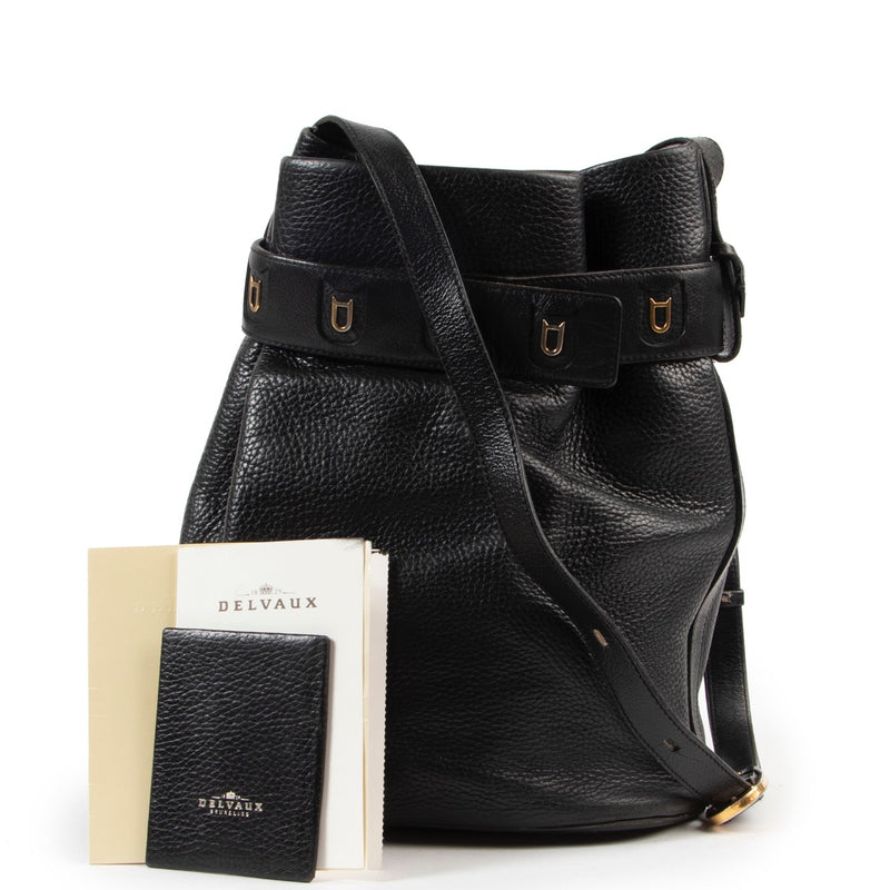 Shop safe online 100% authentic second hand Delvaux Black Calicot Shoulder Bag at the right price at Labellov in Antwerp.