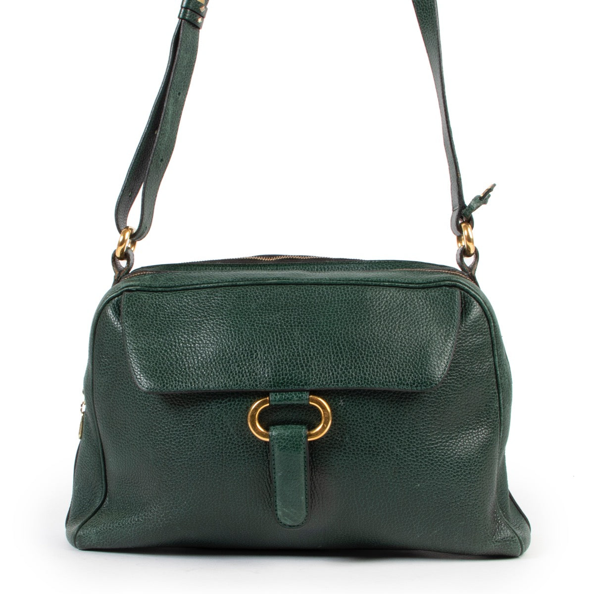 Buy these Delvaux Green Top handle for a reasonable price at Labellov online or in store. Koop deze Delvaux Green Top handle voor een redelijke prijs bij Labellov online of in de winkel.