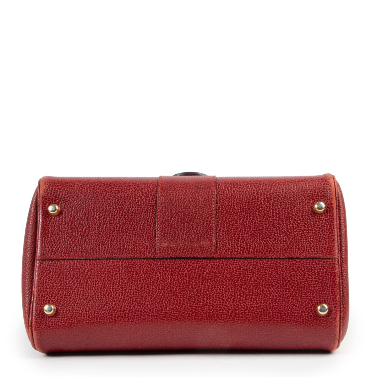Buy these Delvaux Red Brillant for a reasonable price at Labellov online or in store. Koop deze Delvaux Red Brillant voor een redelijke prijs bij Labellov online of in de winkel.
