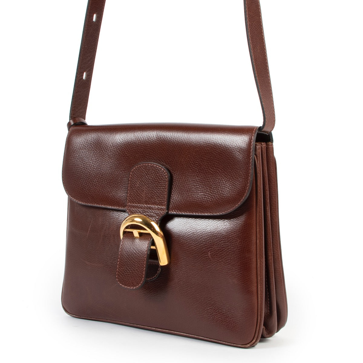 Buy these Delvaux brown Festival Shoulder bag for a reasonable price at Labellov online or in store. Koop deze Delvaux brown Festival Shoulder bag voor een redelijke prijs bij Labellov online of in de winkel.