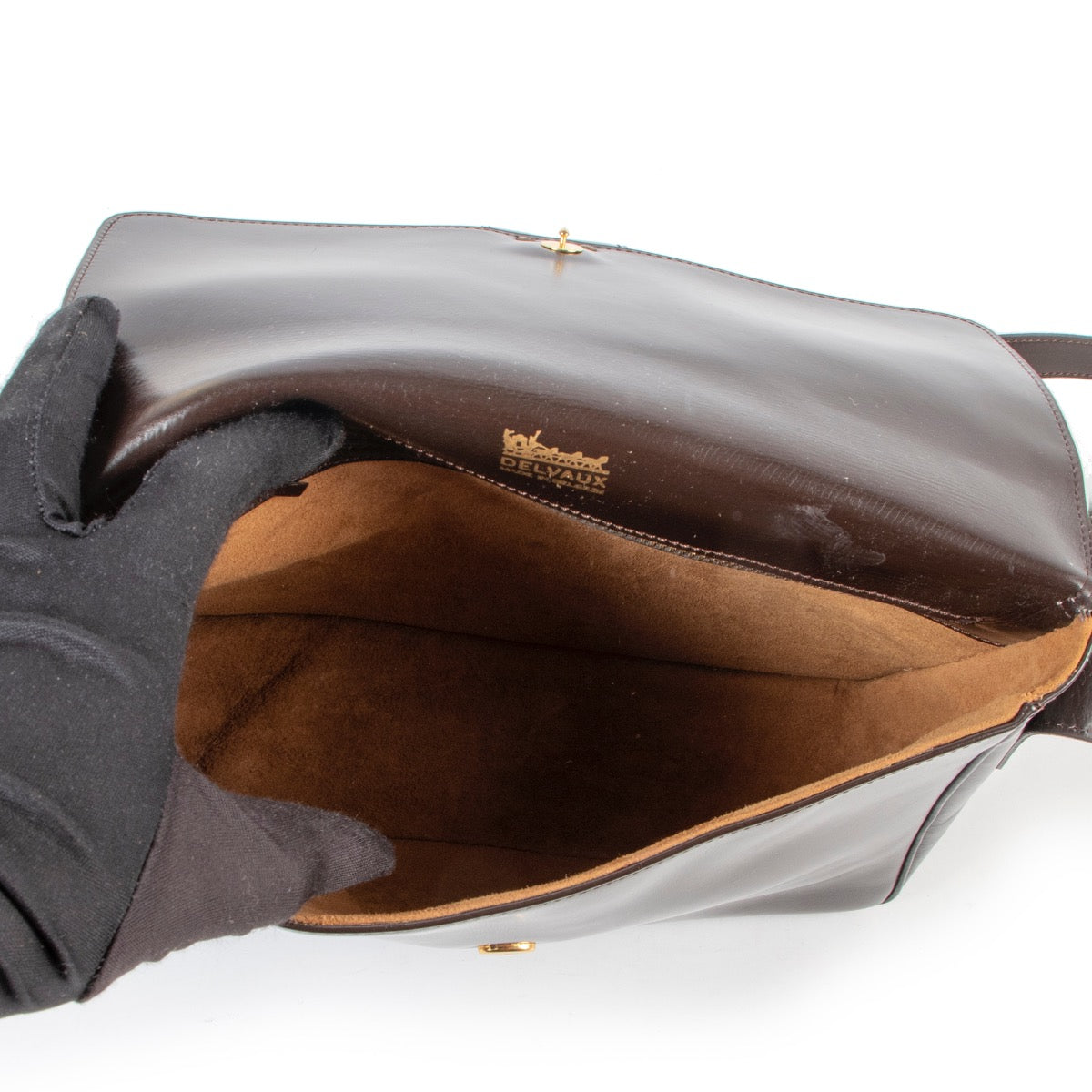 Buy these Delvaux brown Poirier Shoulder bag for a reasonable price at Labellov online or in store. Koop deze Delvaux brown Poirier Shoulder bag voor een redelijke prijs bij Labellov online of in de winkel.