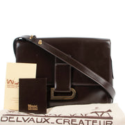 Buy these Delvaux brown Poirier Shoulder bag for a reasonable price at Labellov online or in store. Koop deze Delvaux brown Poirier Shoulder bag voor een redelijke prijs bij Labellov online of in de winkel.