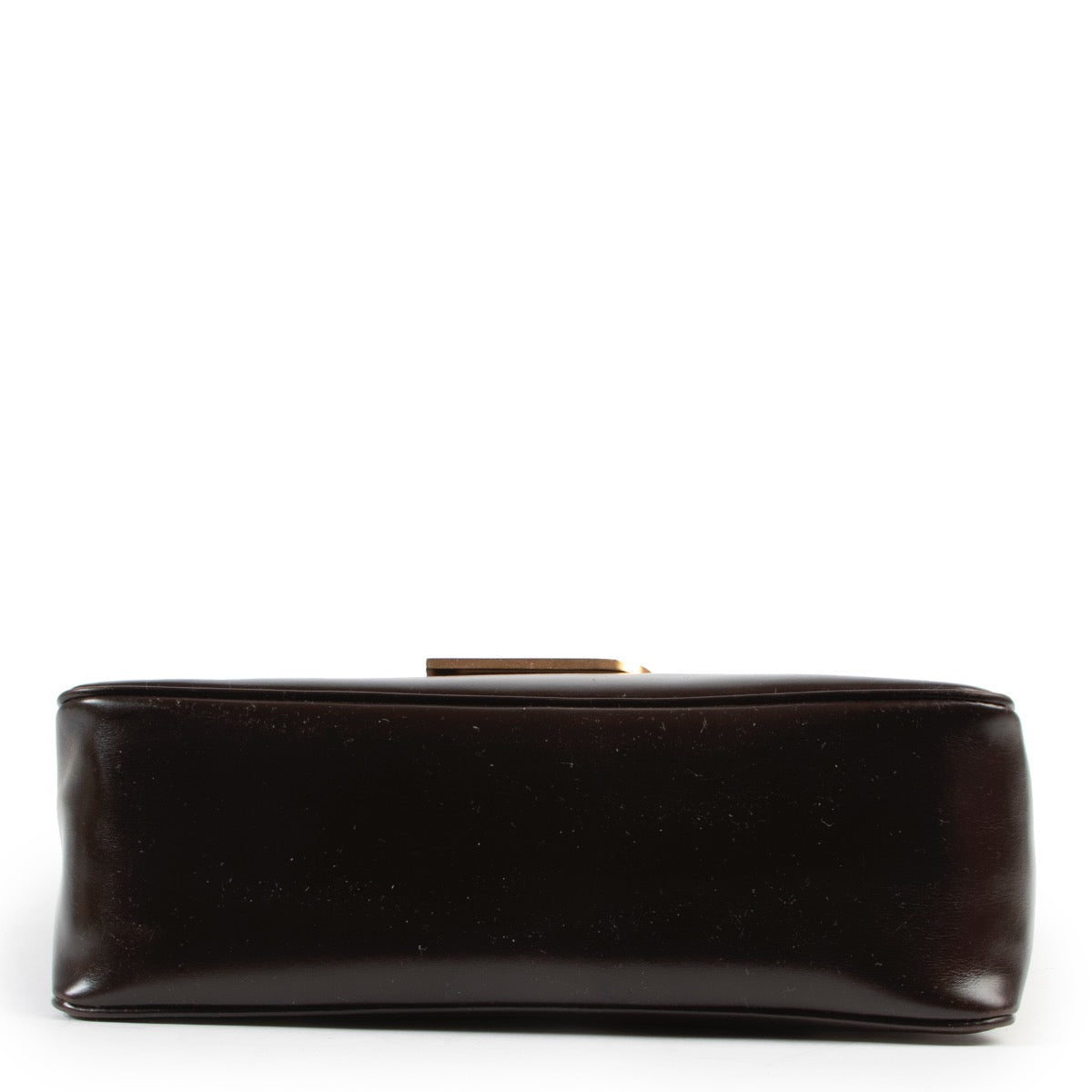 Buy these Delvaux brown Poirier Shoulder bag for a reasonable price at Labellov online or in store. Koop deze Delvaux brown Poirier Shoulder bag voor een redelijke prijs bij Labellov online of in de winkel.