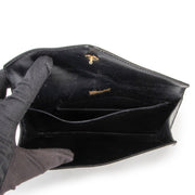 Buy these Delvaux Black Clutch Croco for a reasonable price at Labellov online or in store. Koop deze Delvaux Black Clutch Croco voor een redelijke prijs bij Labellov online of in de winkel.